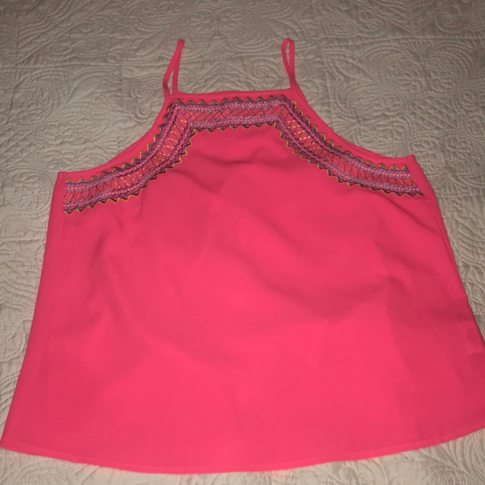 Pink tank top